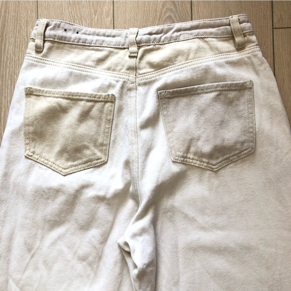 Missguided Riot Neutral Patched High Rise Mom Jean Size 6 - Picture 6 of 14